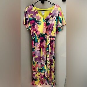 Nicole Miller NY Floral Dress - NWOT - Large
